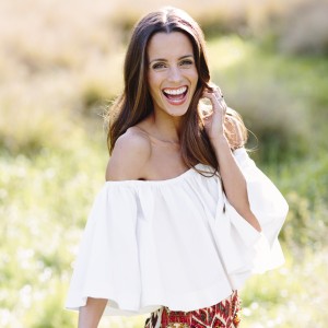 Melissa Ambrosini – square