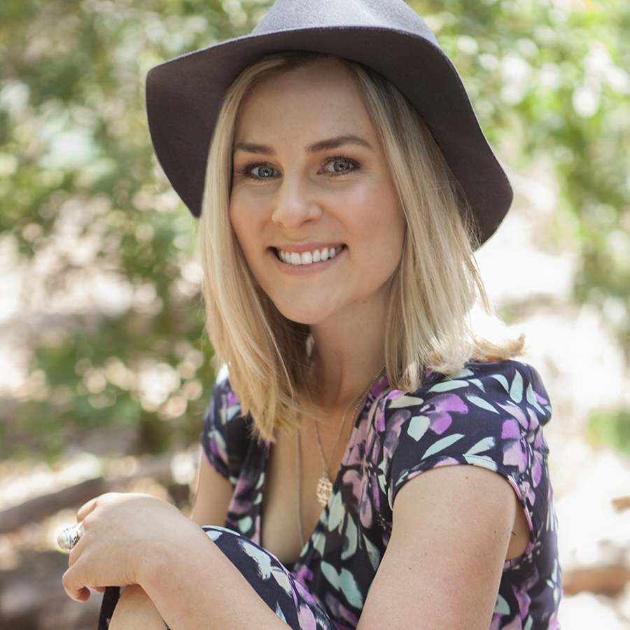 Gorgeous Guest – Alice Nicholls of The Whole Daily